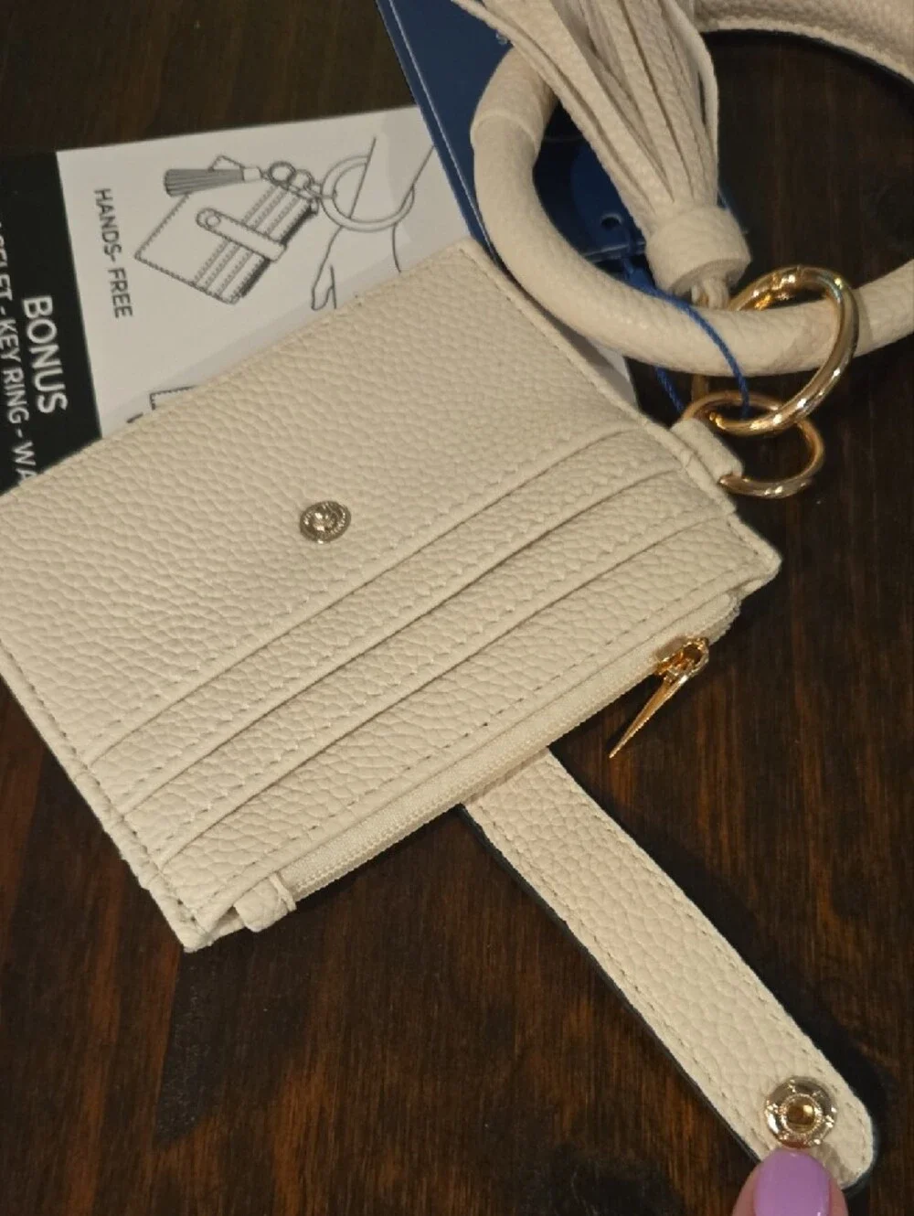 DS Bags cream wristlet